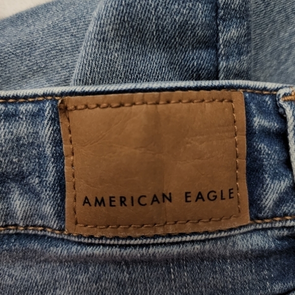 American Eagle AEO Light Wash Hi-Rise Jegging Women's 0 Short Next Level Stretch - Picture 6 of 8